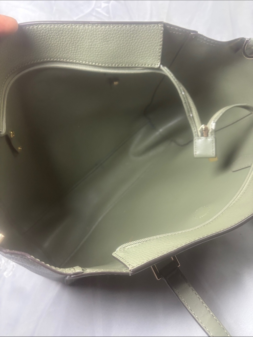 Michael Kors Olive Green Pebbled Leather Tote with Gold MK Emblem - Picture 3 of 3